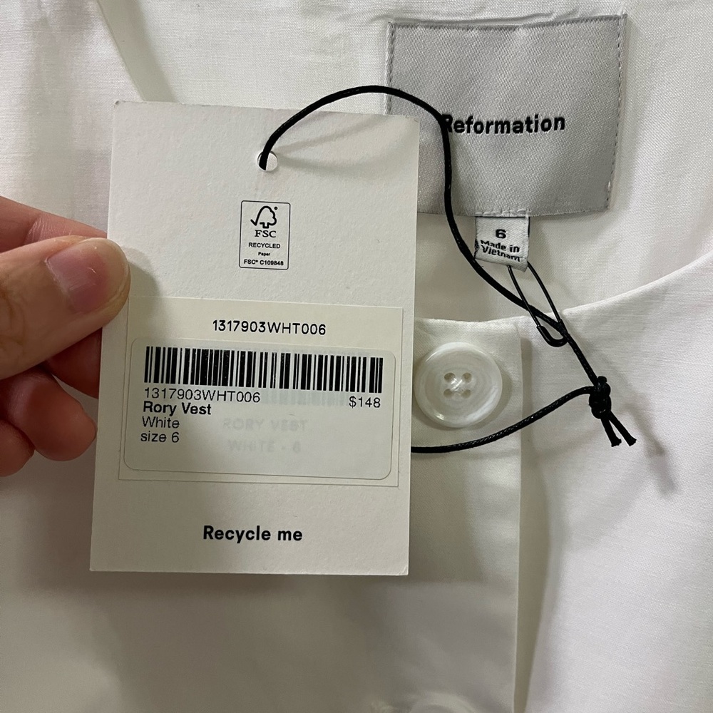 Reformation Rory Vest - Picture 3 of 3